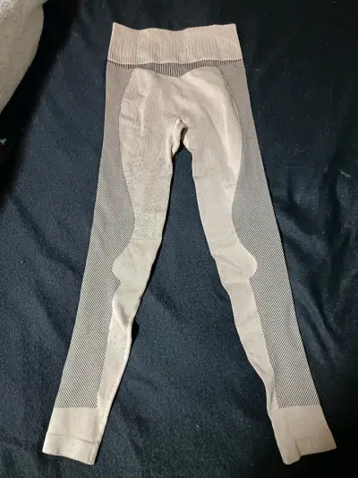 Leggings deportivos beige para mujer - miniatura 1