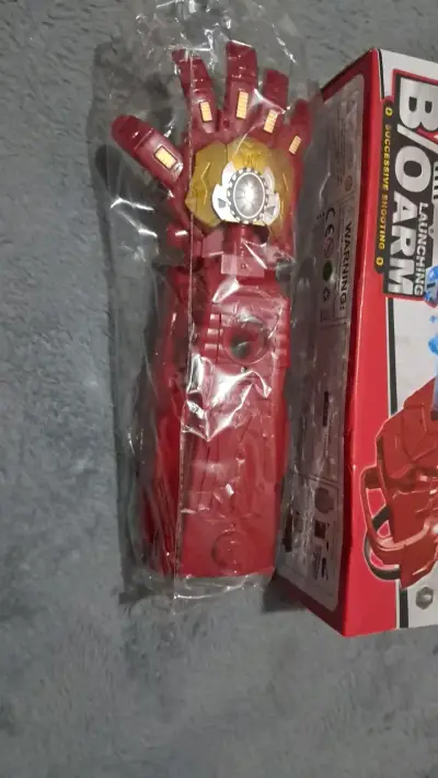Guante lanzador de juguetes Bio Arm - miniatura 2