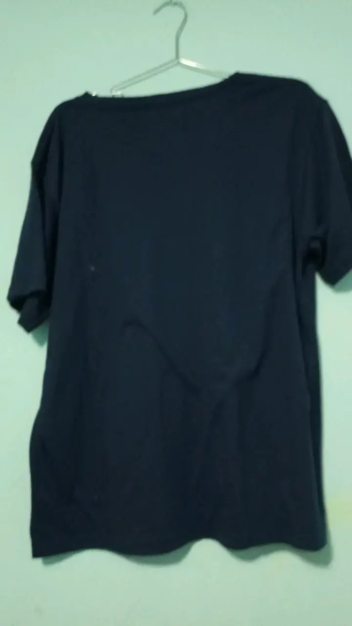Polera azul con diseño 'The Desert' - 2