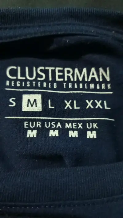 Polera azul con diseño 'The Desert' - miniatura 3