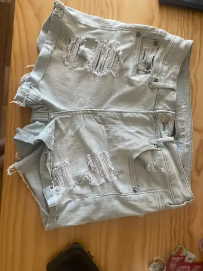 Shorts claros American Eagle - miniatura 1