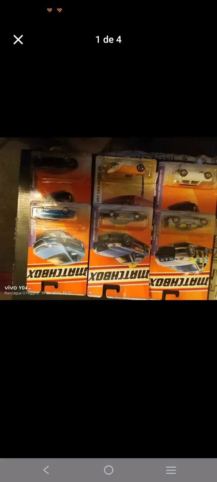 Set de autos Matchbox coleccionables - 4