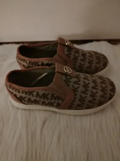 Zapatillas casuales Michael Kors marrón - miniatura 2