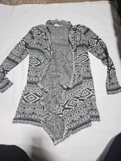Kimono de rayas rojo y negro - miniatura 4