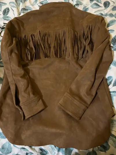Sobrecamisa de gamuza con flecos marrón - miniatura 3