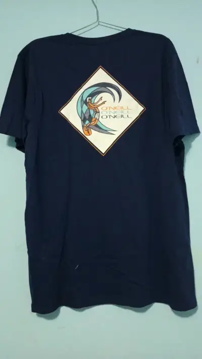 Polera azul O'Neill con diseño frontal - miniatura 2