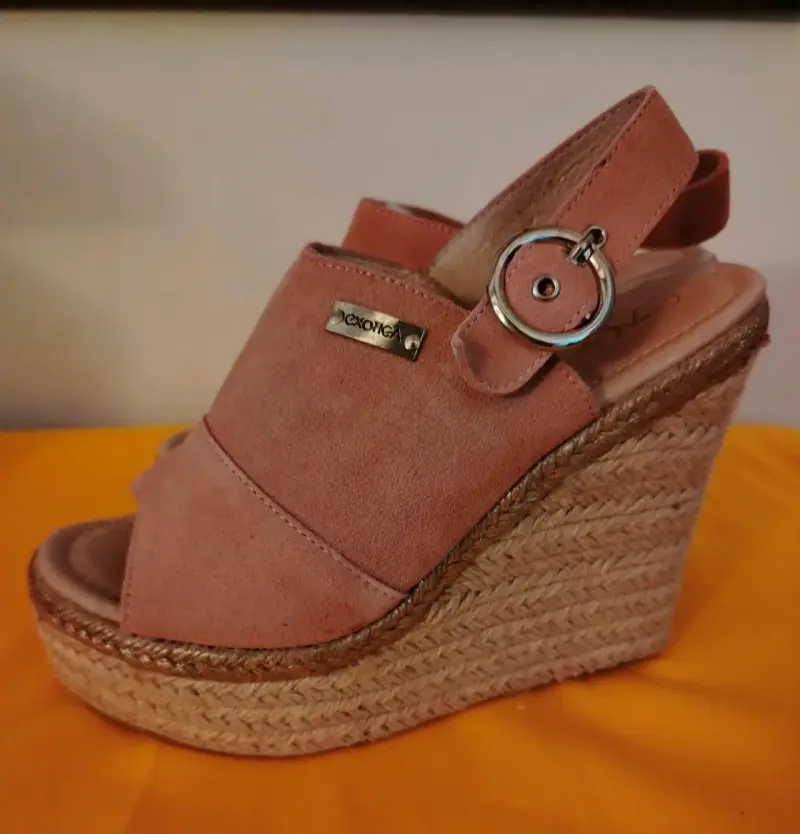 Sandalias de cuña rosa marca exotica - 2