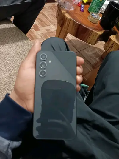 Se venden o se permura  samsung a 54 g5 - miniatura 3