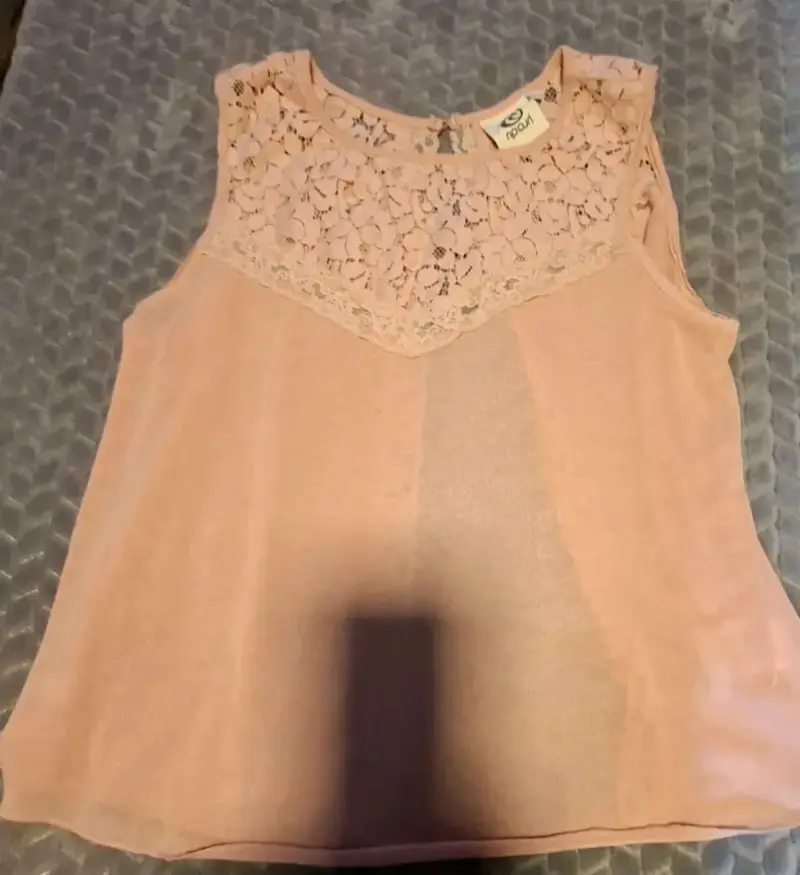Blusa sin mangas de encaje rosa - 2