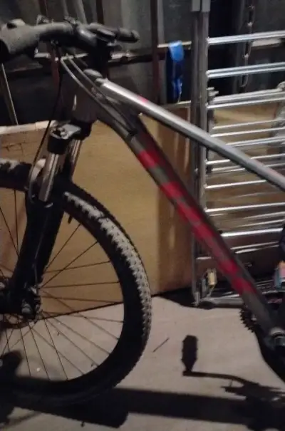 Bicicleta treck Marlin 4 - miniatura 3