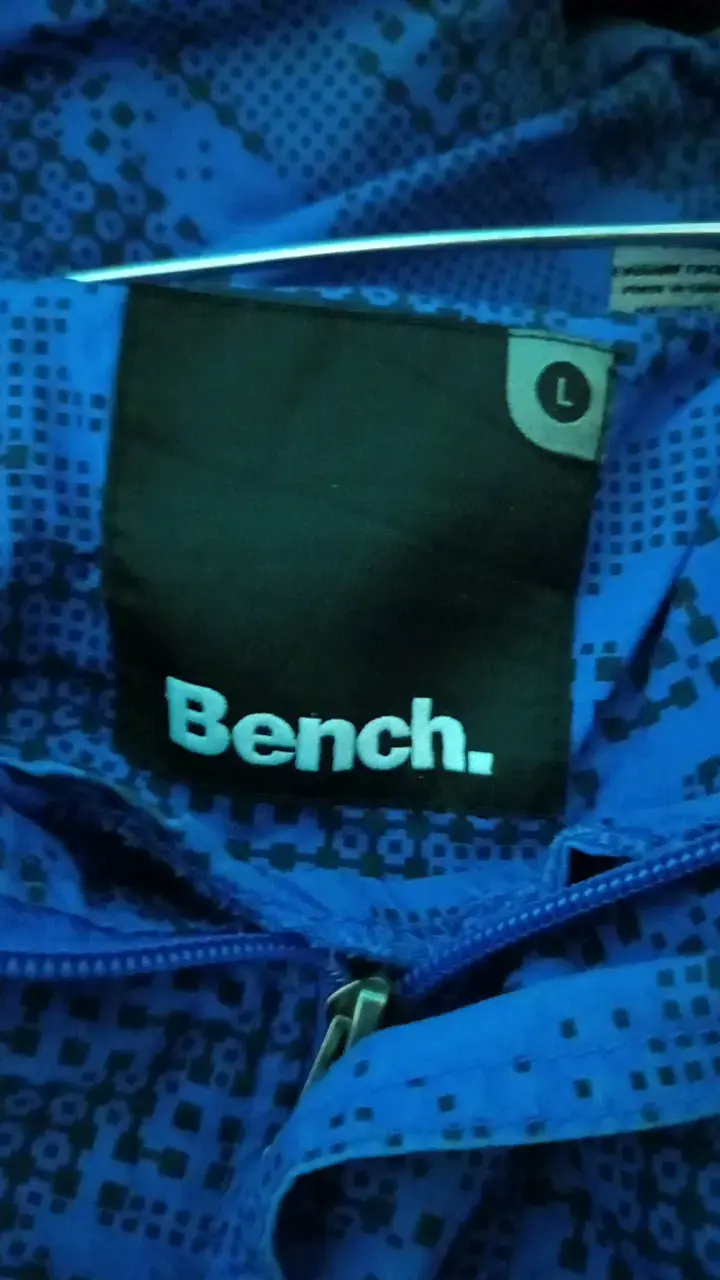 Chaqueta azul Bench con capucha - 3