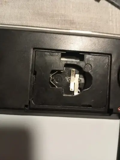Balanza digital de baño con batería - miniatura 4