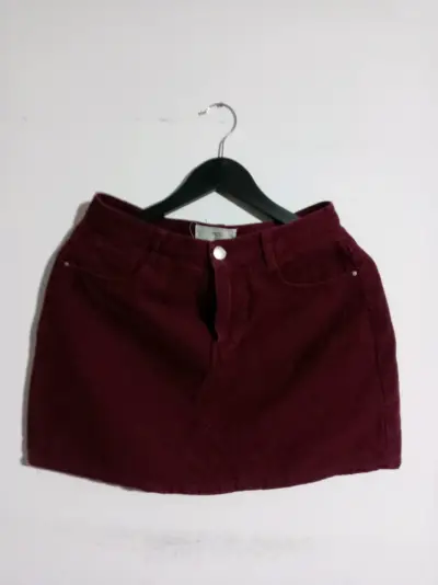 Falda burdeo para mujer - miniatura 1