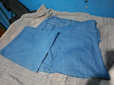 jeans de mezclilla azul - miniatura 2