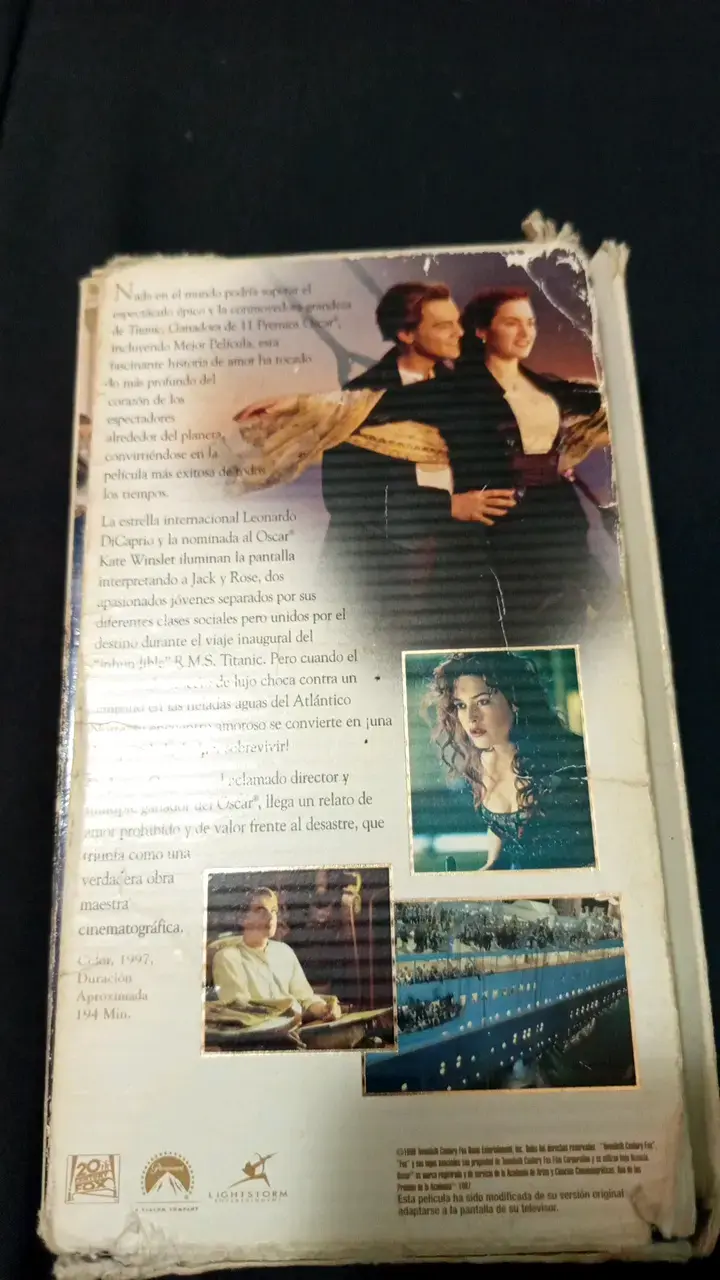 VHS de la película Titanic en buen estado - 2