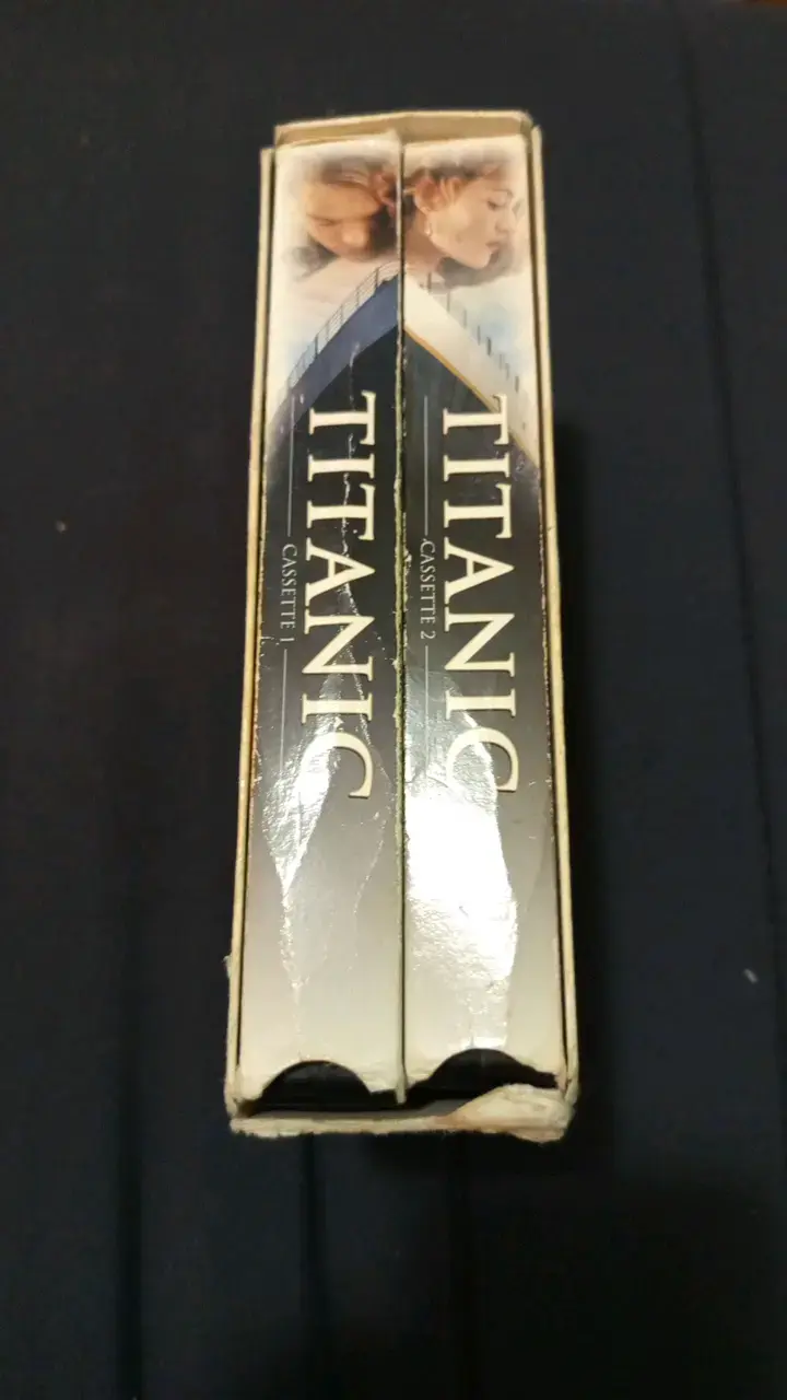 VHS de la película Titanic en buen estado - 5
