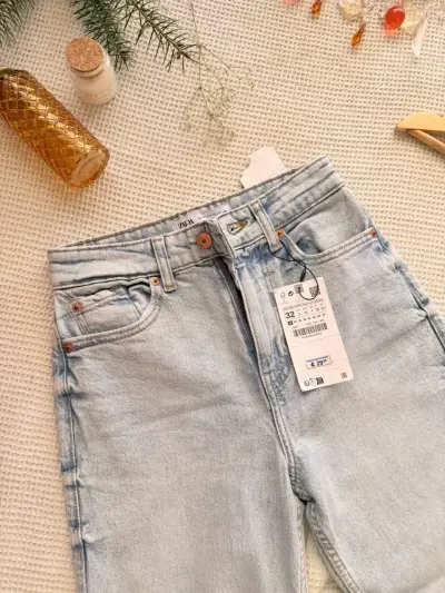 Jeans celestes de mezclilla para mujer 32-34 - miniatura 2
