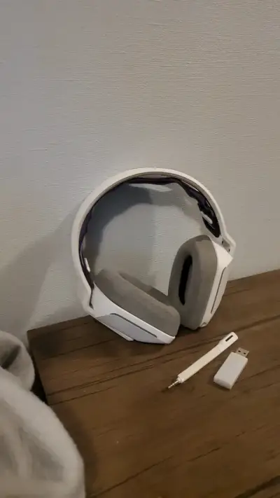 Audifonos logitech g733 - miniatura 2