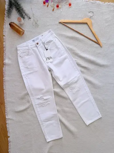 Jeans blancos rotos Zara mujer - miniatura 1
