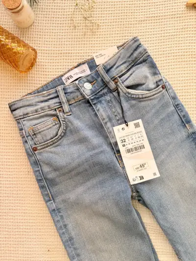Jeans acampanados azul claro Zara 32 - miniatura 2