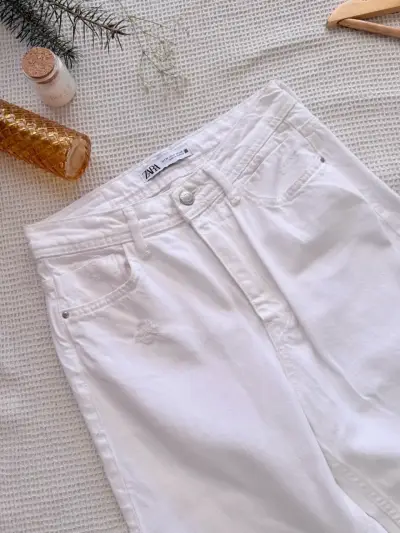 Jeans blancos rotos Zara 36 - miniatura 2
