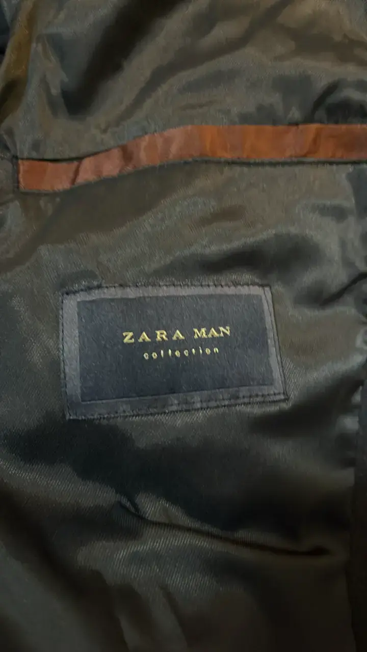 Chaqueta Zara bomber azul con borde blanco - 4