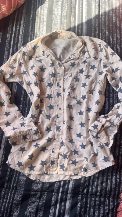 Camisa de estrellas - miniatura 1
