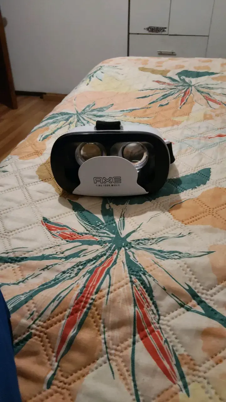 Gafas de realidad virtual AXE - 1
