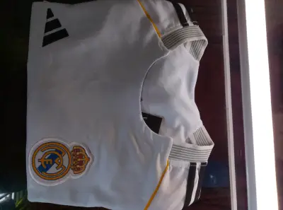 Camiseta de fútbol Mbappé número 10 blanca - miniatura 3