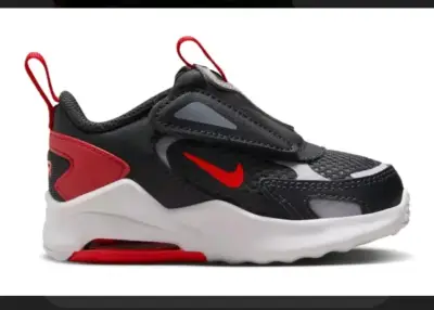Zapatillas deportivas negras y rojas para niños - miniatura 2