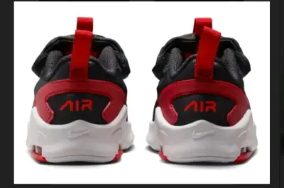Zapatillas deportivas negras y rojas para niños - miniatura 3