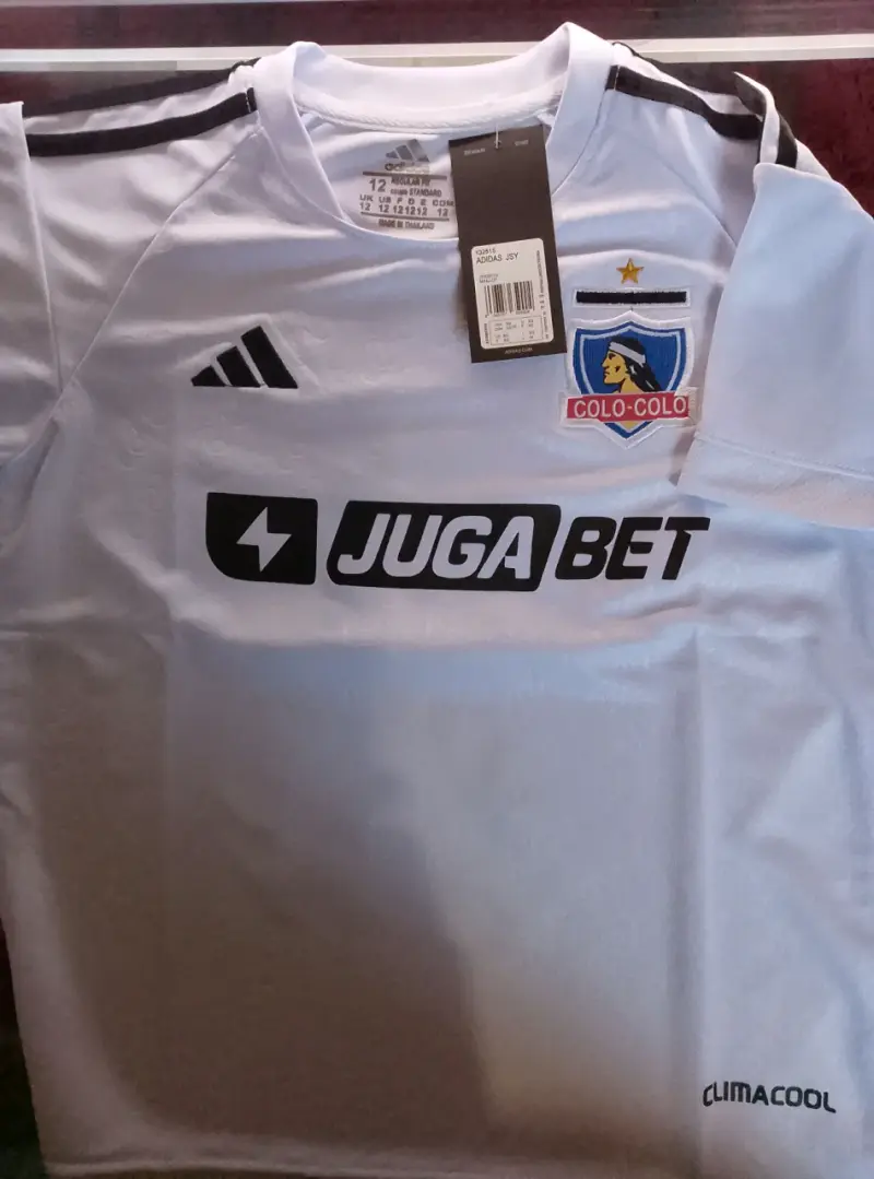 Camiseta Colo-Colo Vidal 23 oficial - 3