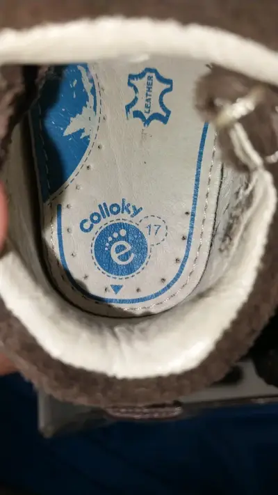 Zapatos de bebé marrones de gamuza - miniatura 4