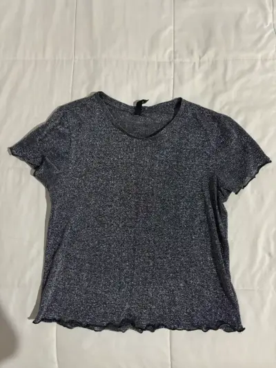 Polera gris con brillo para mujer - miniatura 1