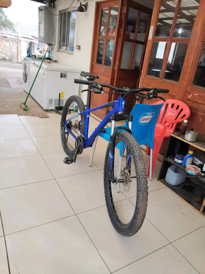 Bicicleta Specialiced pitch 27.5 - 1
