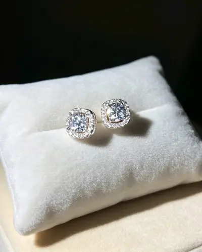 Anillo de plata con circonita brillante - miniatura 4