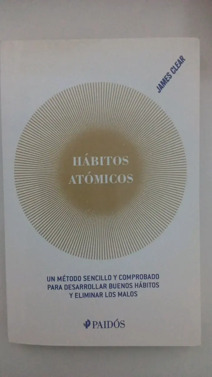 Libro Hábitos Atómicos de James Clear
