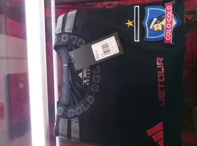 Polera Adidas Colo-Colo negra nueva - miniatura 1