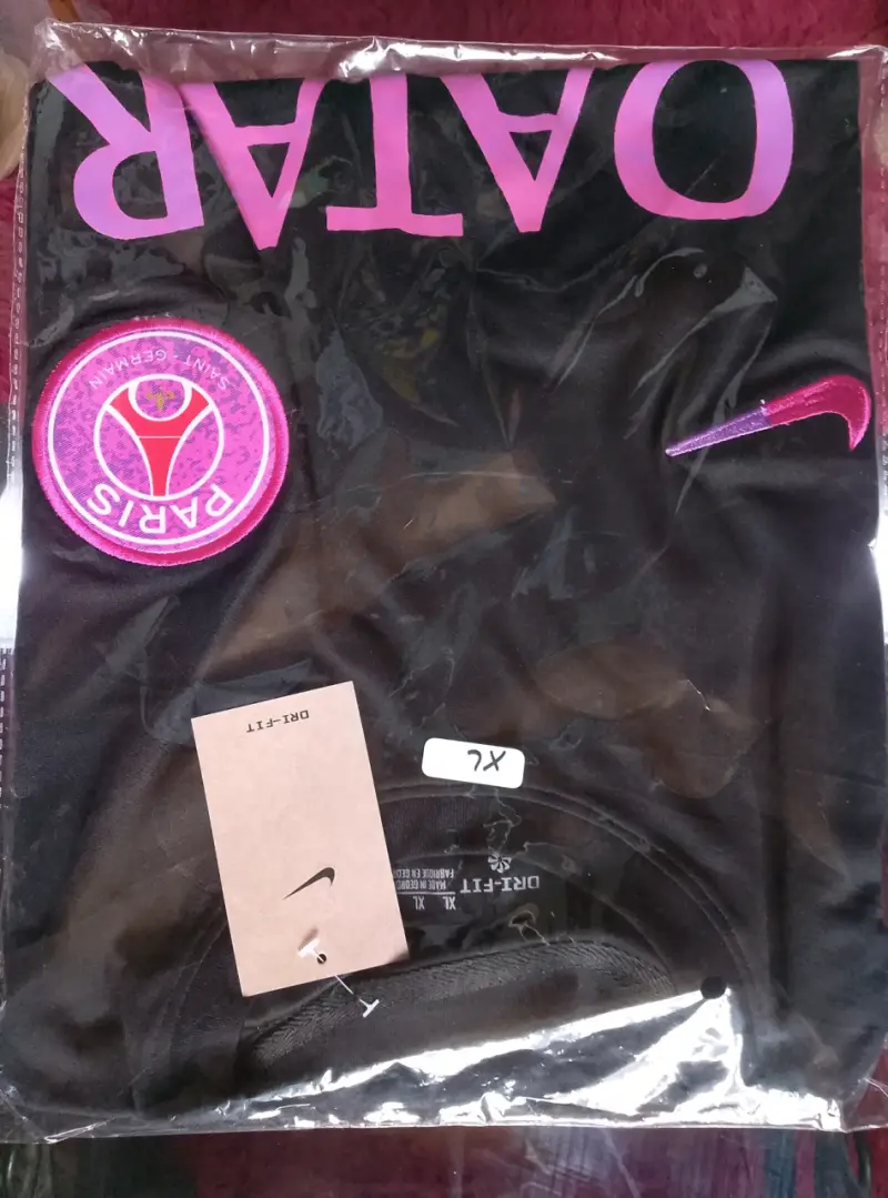 Camiseta Nike PSG negra edición especial - 2