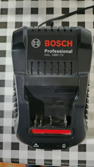 Cargador Bosch Professional GAL 1880 CV - miniatura 1