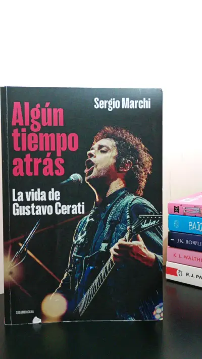 Libro 'Algún tiempo atrás' de Sergio Marchi - miniatura 1