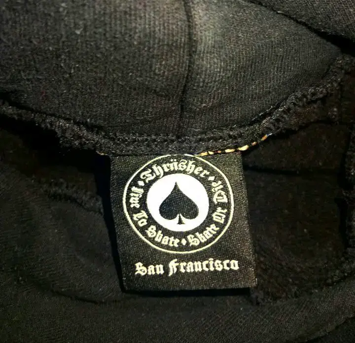 Polerón Thrasher talla L negro con capucha - 3