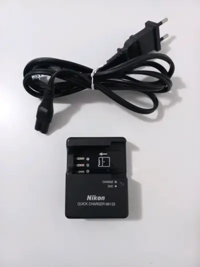 Cargador rápido Nikon MH-23 para cámaras - miniatura 3