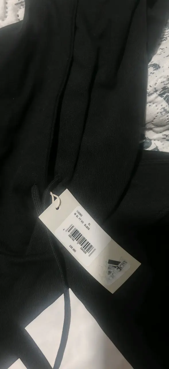 Polerón Adidas negro con capucha - 3