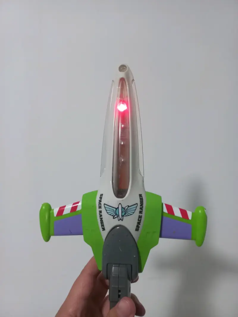 Pistola y espada de juguete Buzz Lightyear - 4