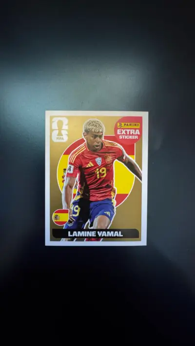 🏆 Lamine Yamal Dorada - Extra Sticker Panini FIFA - miniatura 1