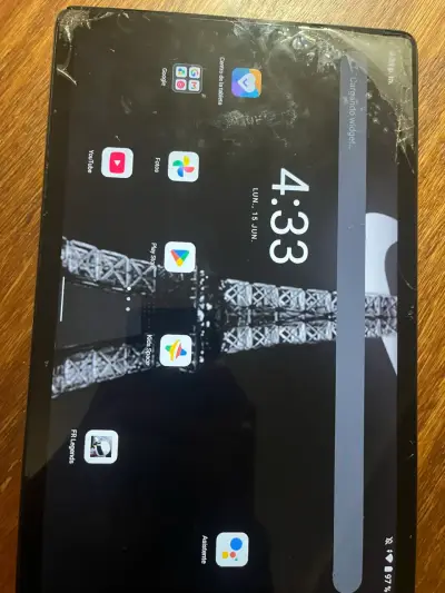 Tablet lenovo Tab p11 trizada pero funciona bien - miniatura 4