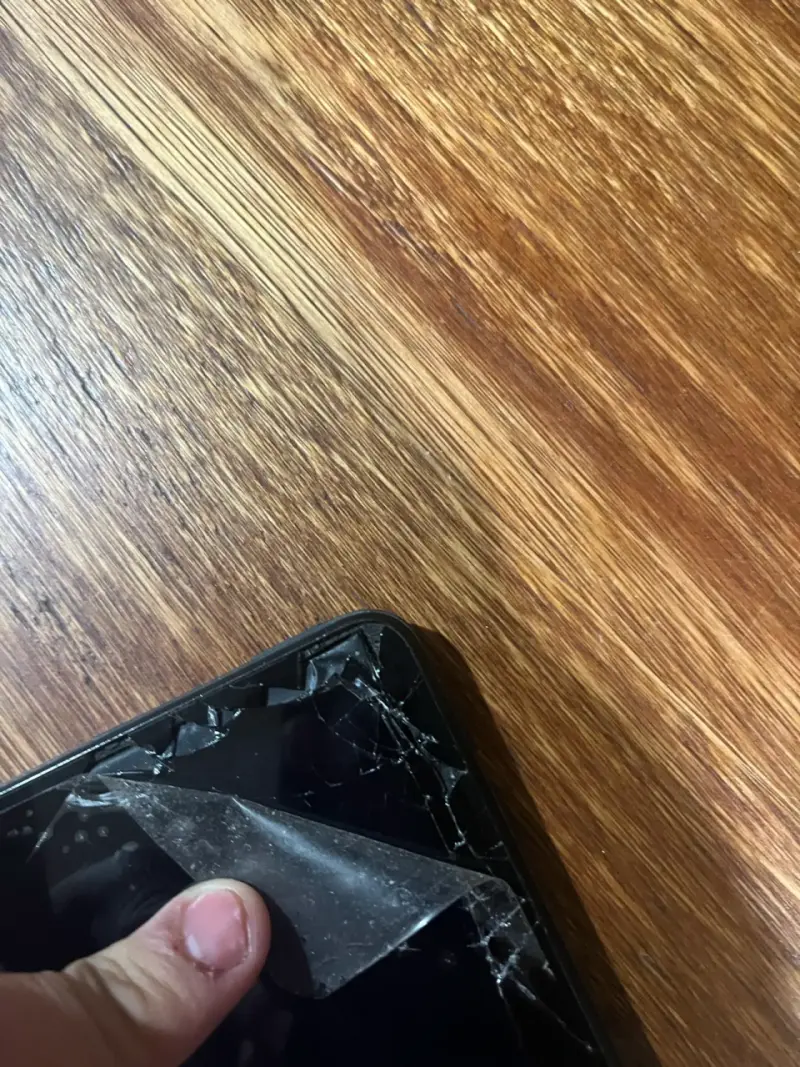 Tablet lenovo Tab p11 trizada pero funciona bien - 5