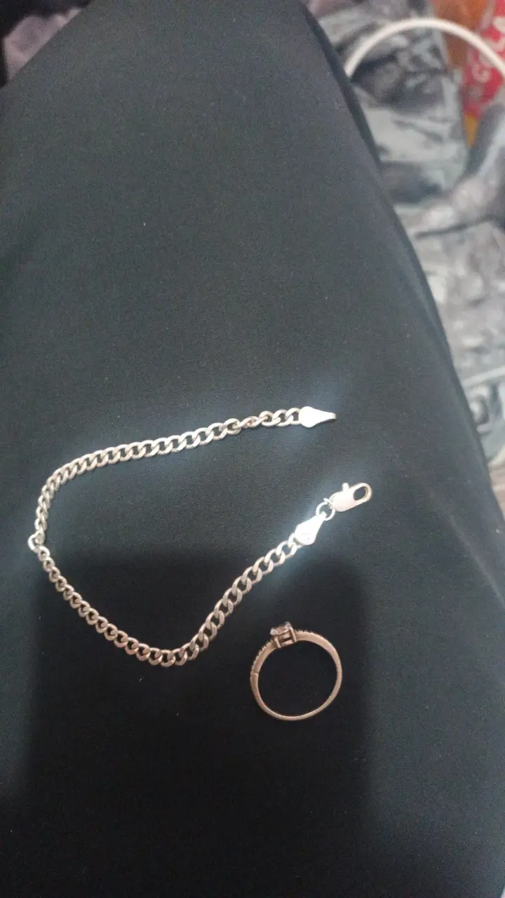 Pulsera y anillo de plata