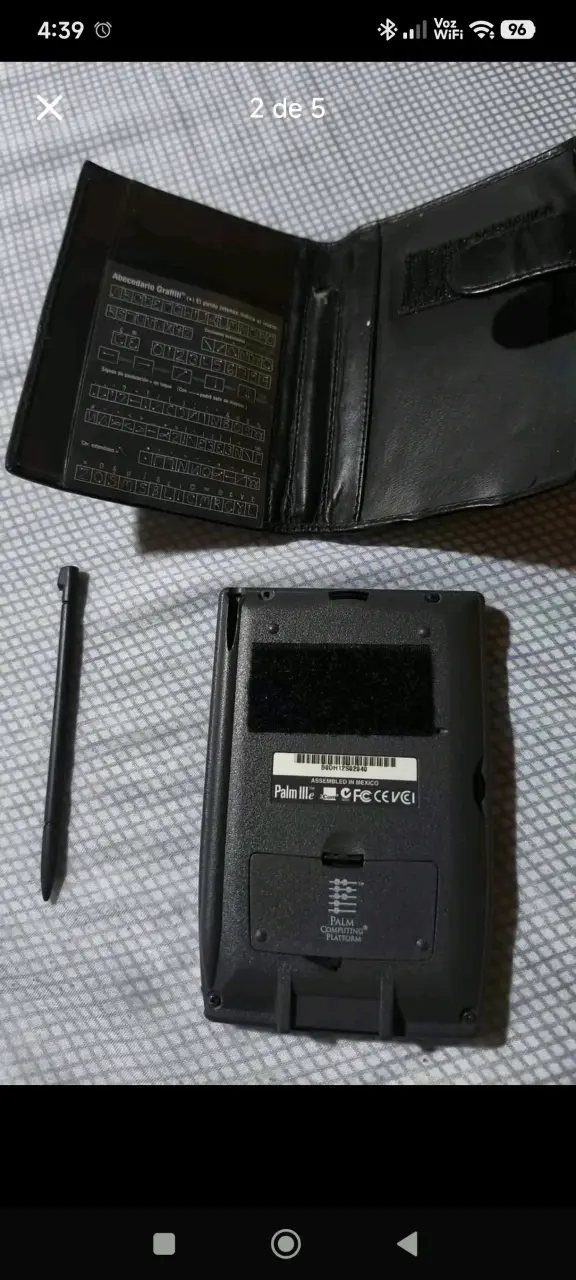 Palm IIIe PDA con estuche y lápiz - 2